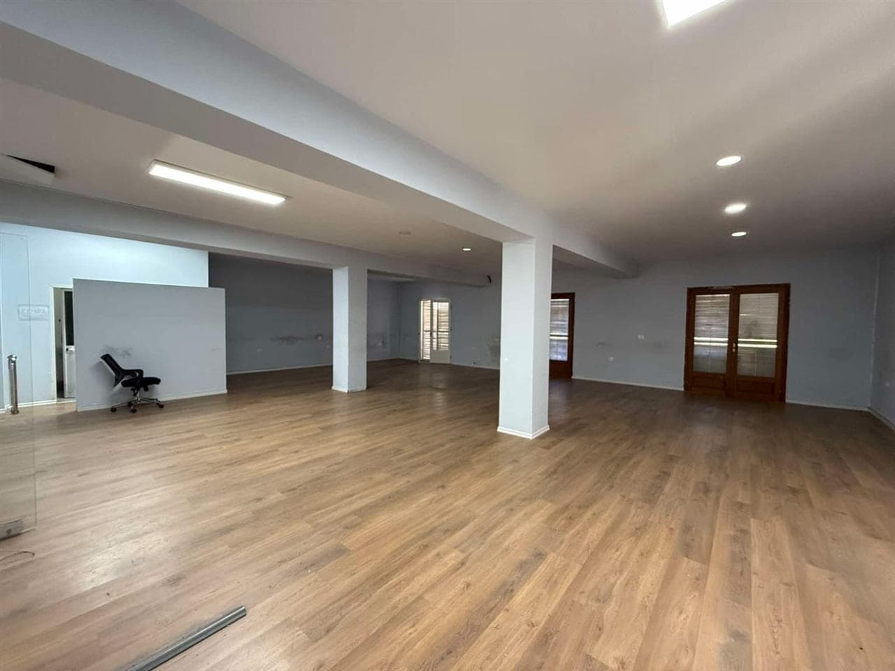 Jepet me qera ambient biznesi te 21 Dhjetori.