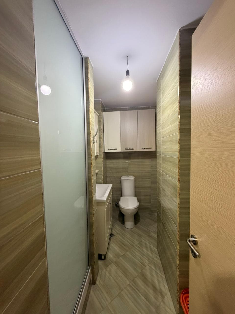 Jepet me qera apartament 2+1+2 tek Kontakt, 21-Dhjetori 2
