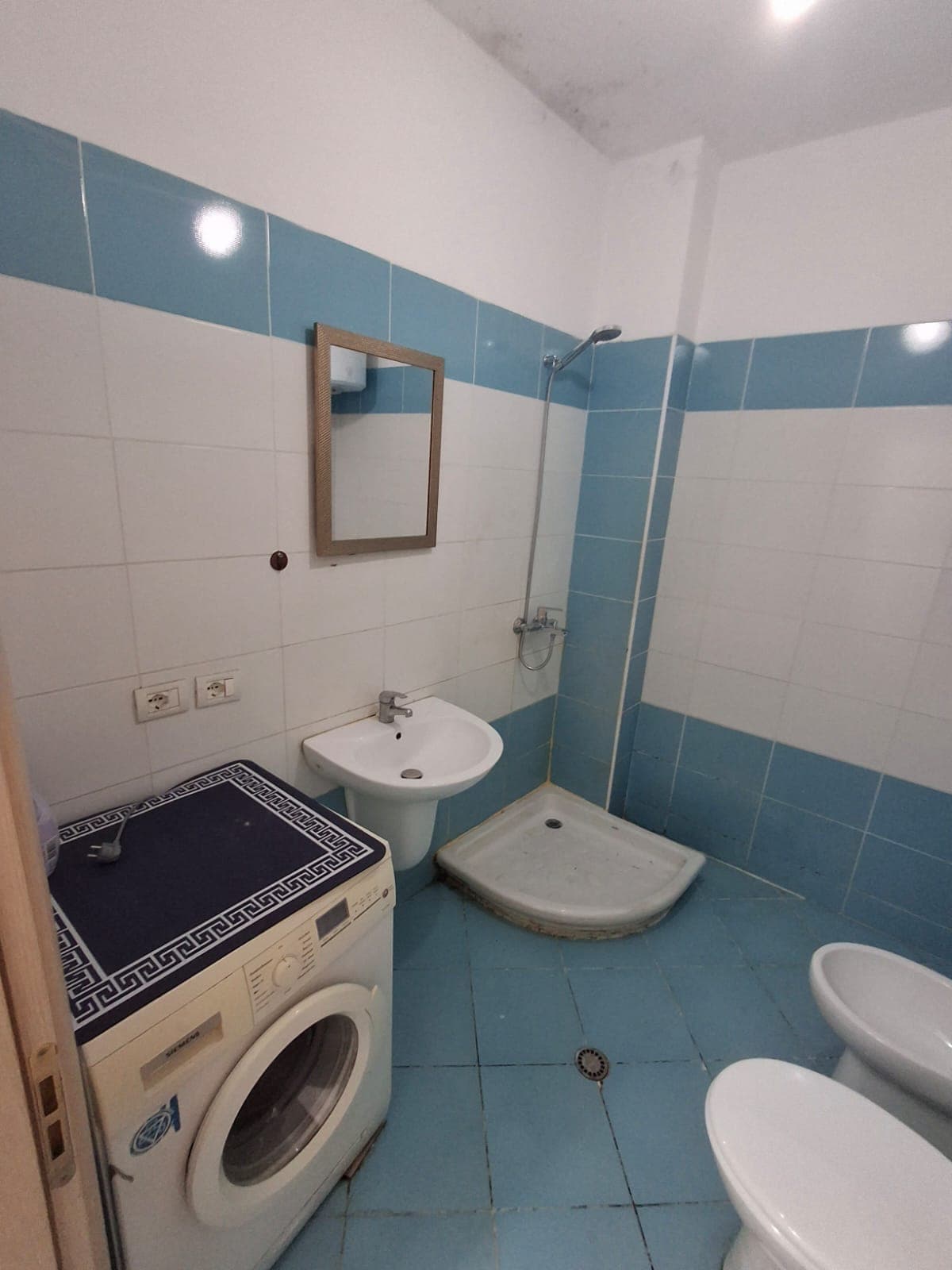 Jepet me qera Apartament 1+1 ne Astir 2