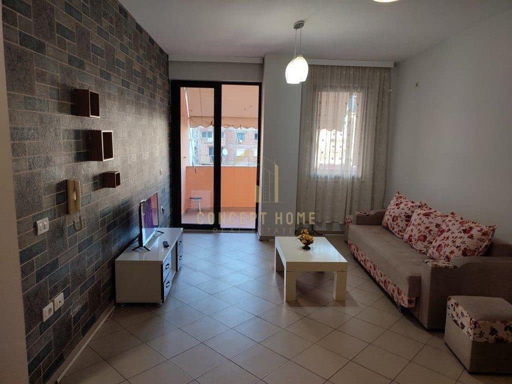 Jepet apartament me qera 1+1 tek Rruga e Elbasanit