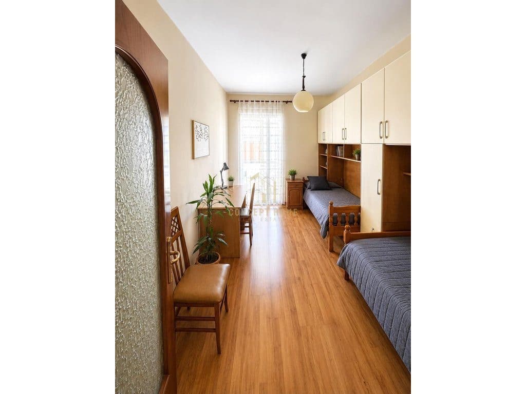 Jepet me qera apartament 2+1 tek Zogu i Zi 3