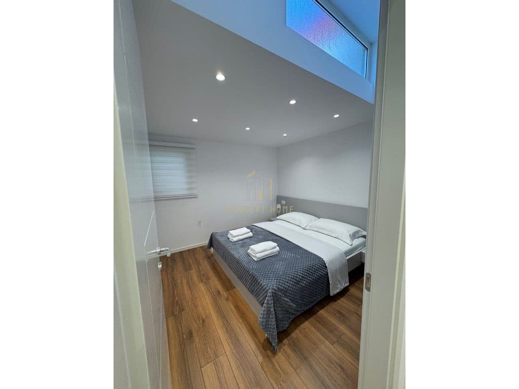 Jepet me qera Apartament 1+1 Tek Rruga e Durresit 4