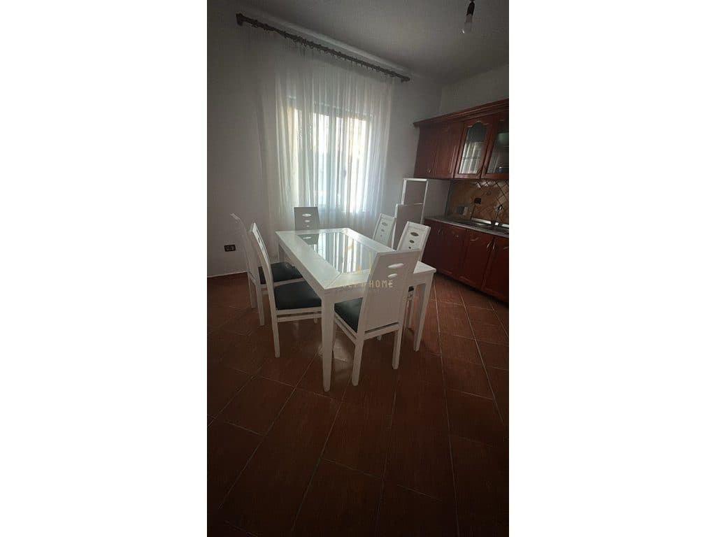 Jepet me qera apartament 2+1 ne 2