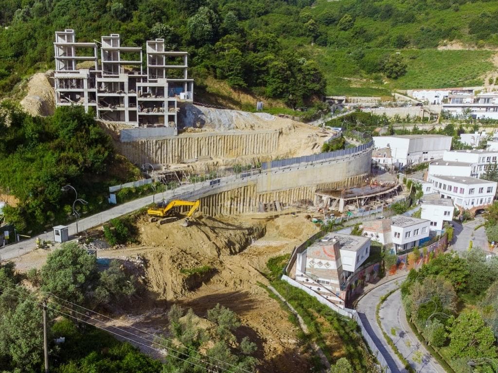 Apartament 1+1 për Shitje në Kodra e Diellit 2, Tiranë - 157,867€ | 97.69 m² 3