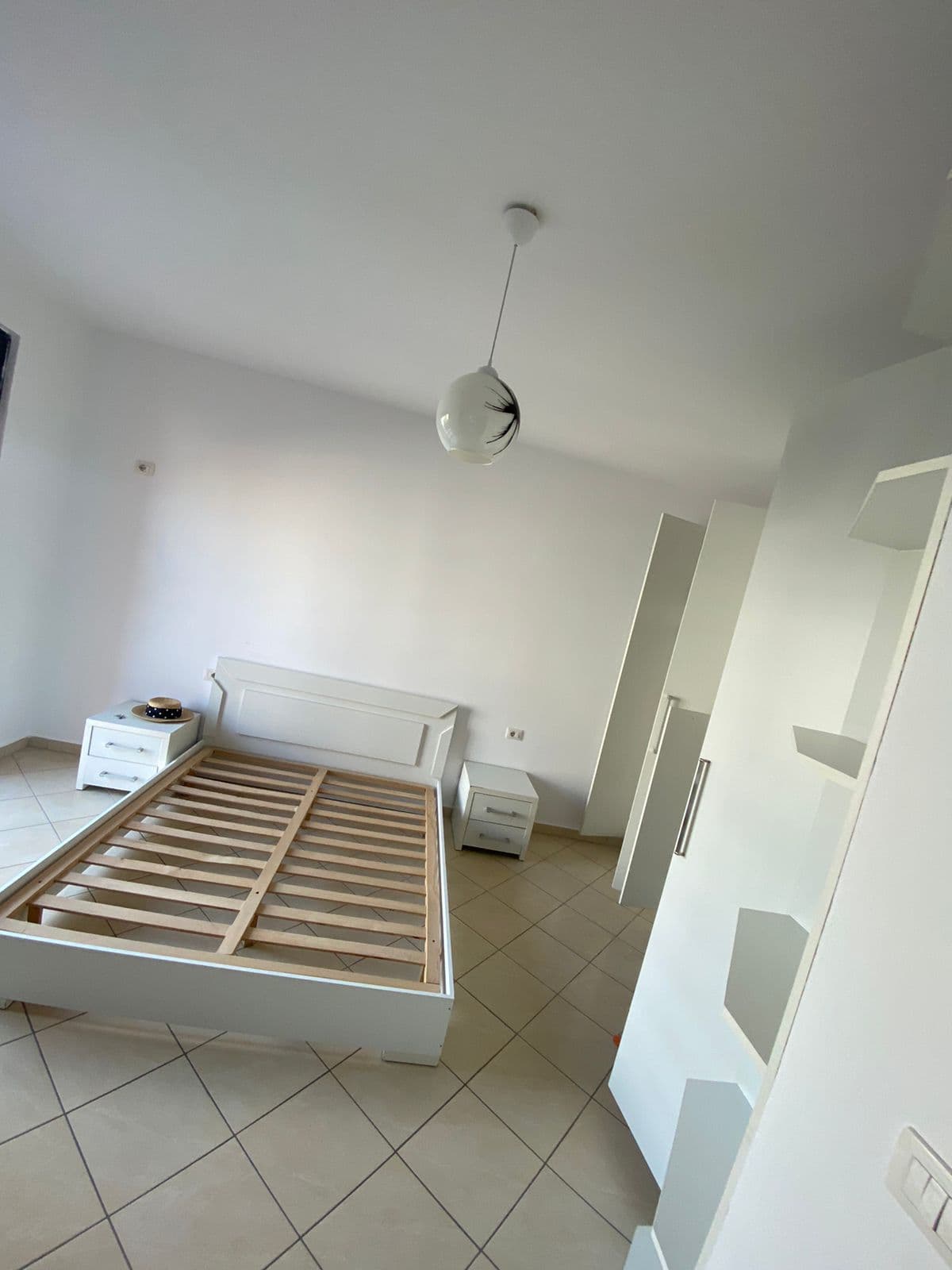 Jepet me qera apartament 2+1+2 Astir 4