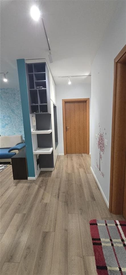 Jepet me qera apartament 2+1+2+ Parkim Te Rruga e Kavajes 2