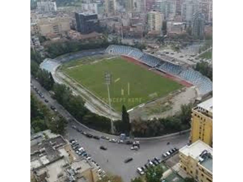 Shitet ambient biznesi ne katin 0 tek Stadiumi Dinamo