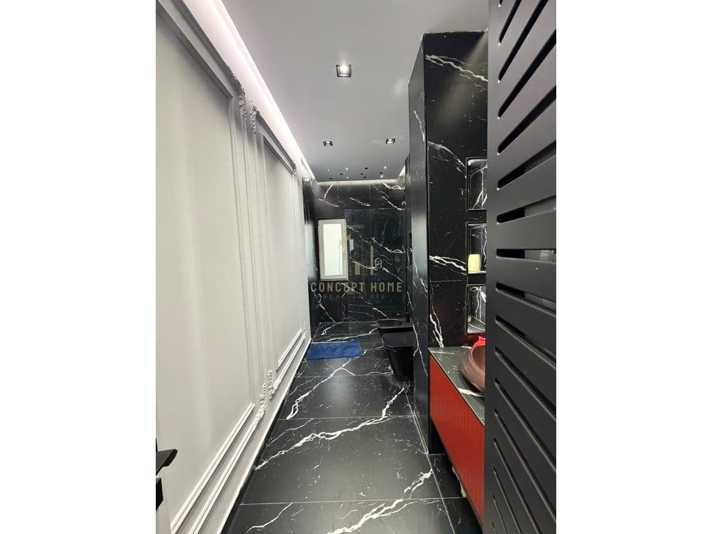 Shitet Apartament 1+1 te Liqeni Farkes 4
