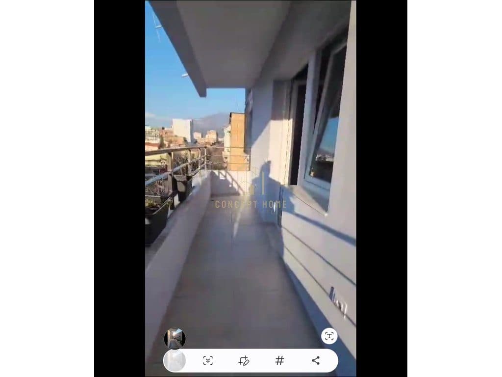 Jepet me qera apartament 2+1 Pazari i Ri 3