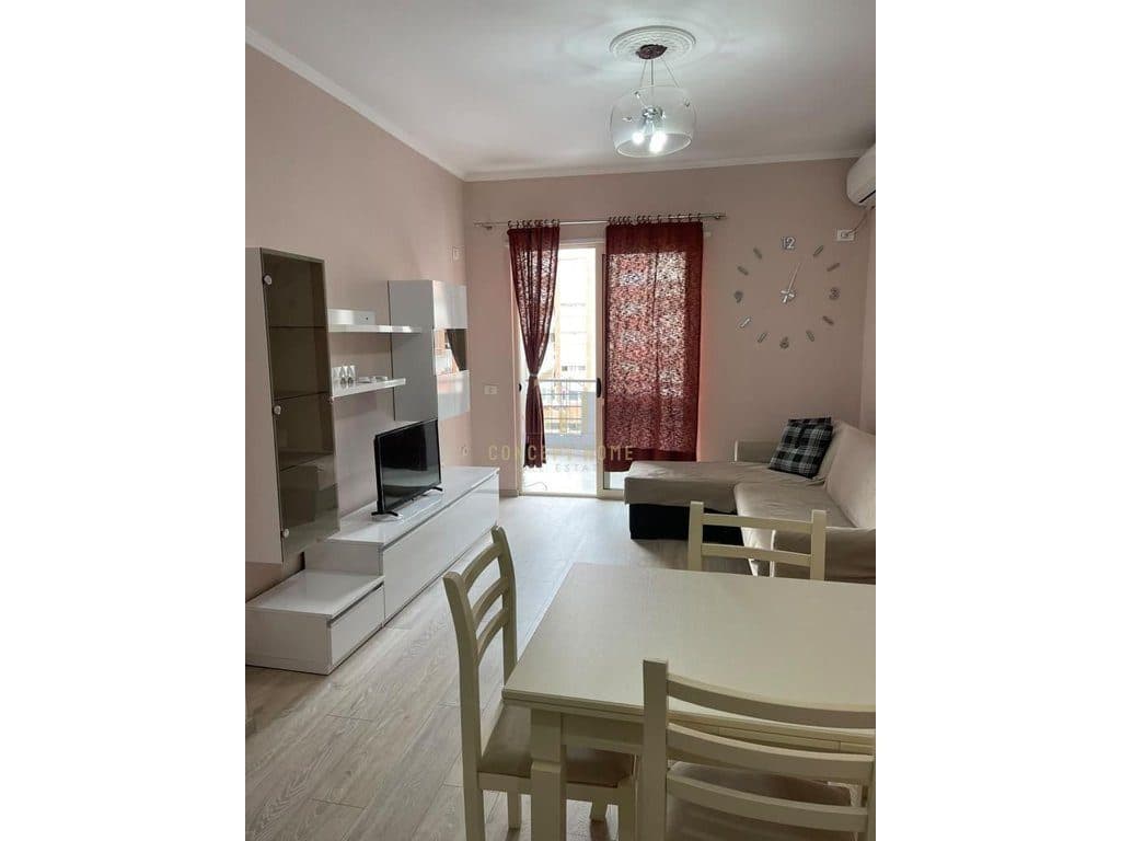 Jepet me qera apartament 1+1 ne