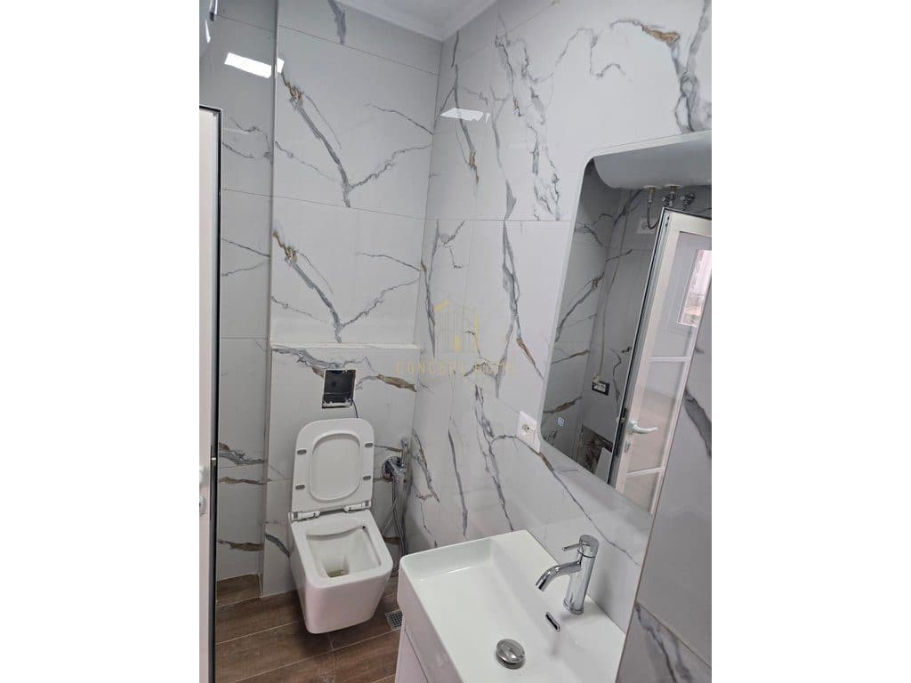 Apartament 1+1 Për Shitje në Shkolla e Kuqe, Tiranë - 122,000€ | 40 m² 2