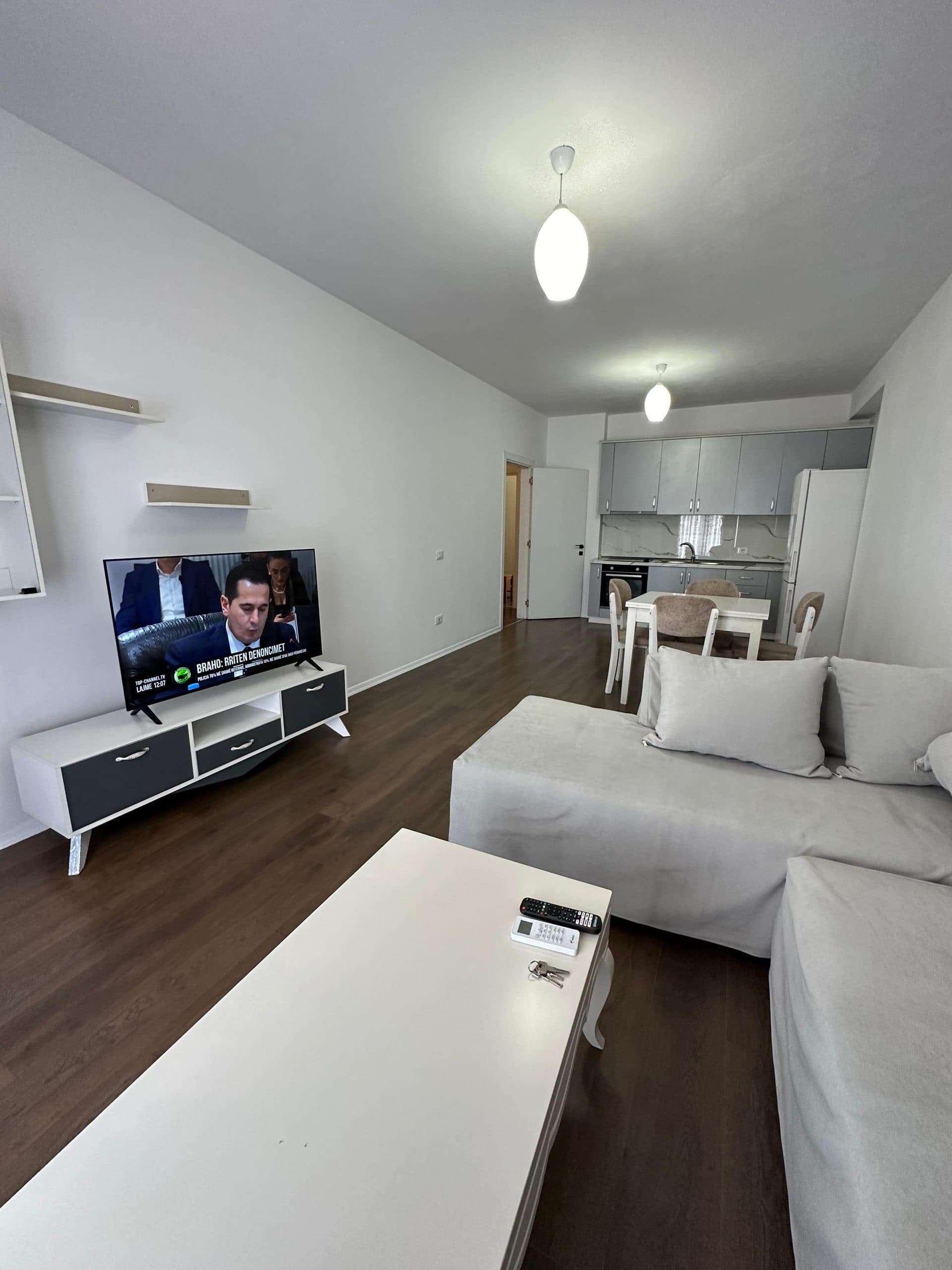 Apartament 2+1 Me Qira në Koder Kamez, - 35.000 Lekë | 120 m²