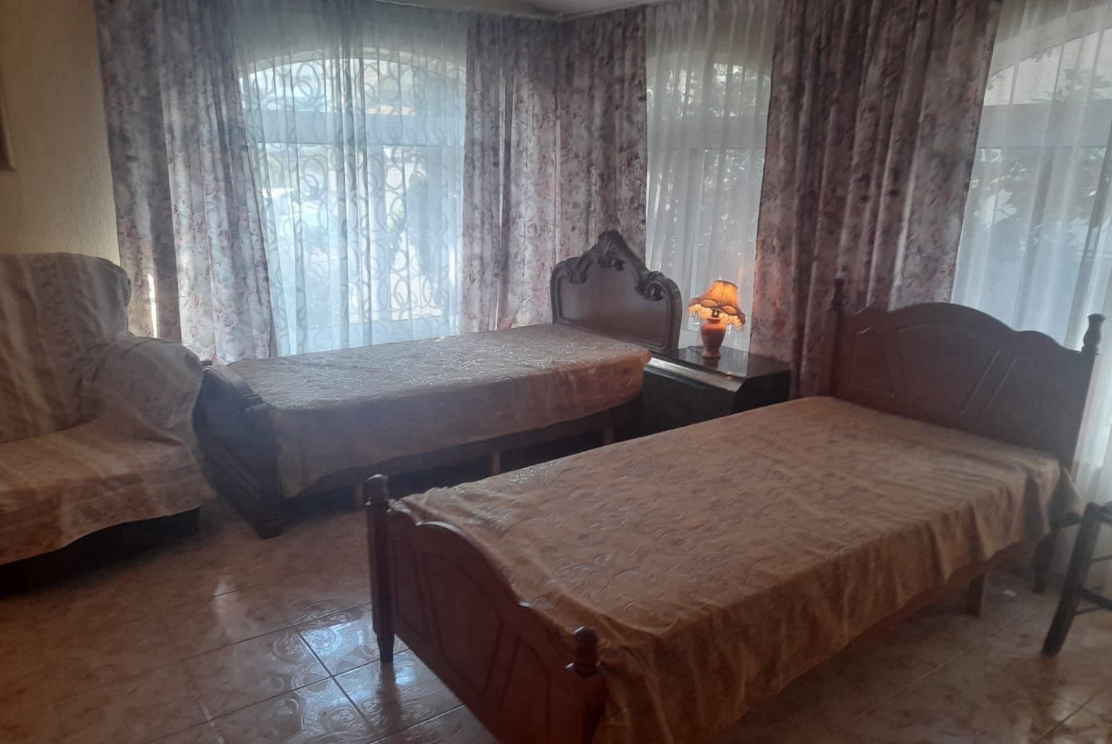 Jepet me qera Apartament 2+1 Te Kristal Center 3
