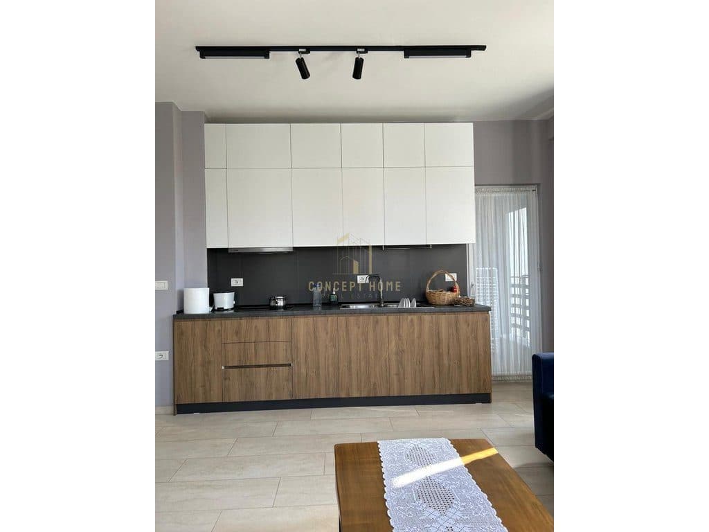 Apartament 1+1 Për Shitje në Pogradec - 91,200€ | 76 m² 2