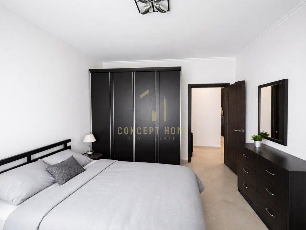 Jepet me qera apartament 3+1+garazhd ne Komune te Parisit 2