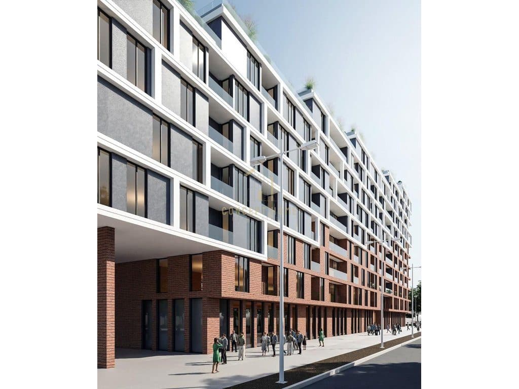 Shitet apartament 2+1+2 tek Tek Ish Fusha Aviacionit 4