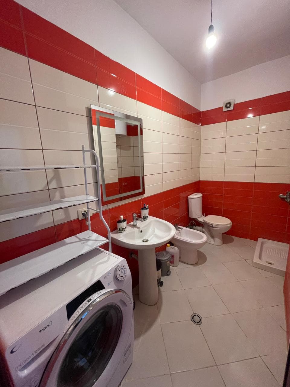 Shitet apartament 1+1 ne Astir 4