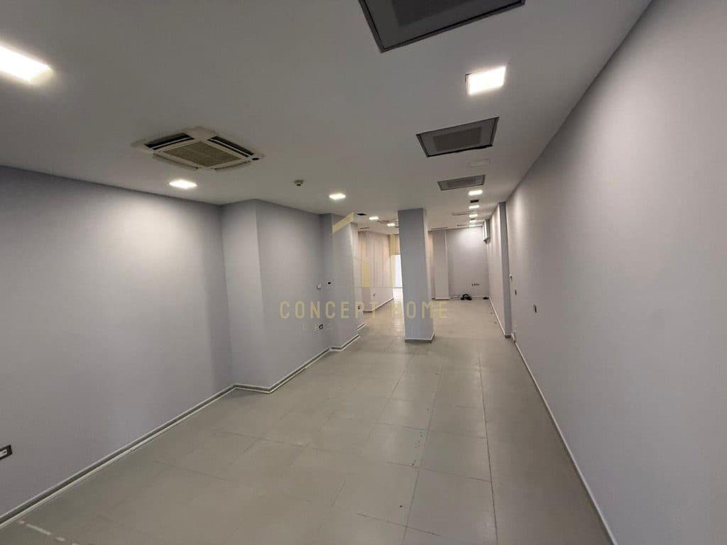 Ambient Komercial For Sale në 21 Dhjetori, Tirana - 1,567,000€ | 667 m² 3