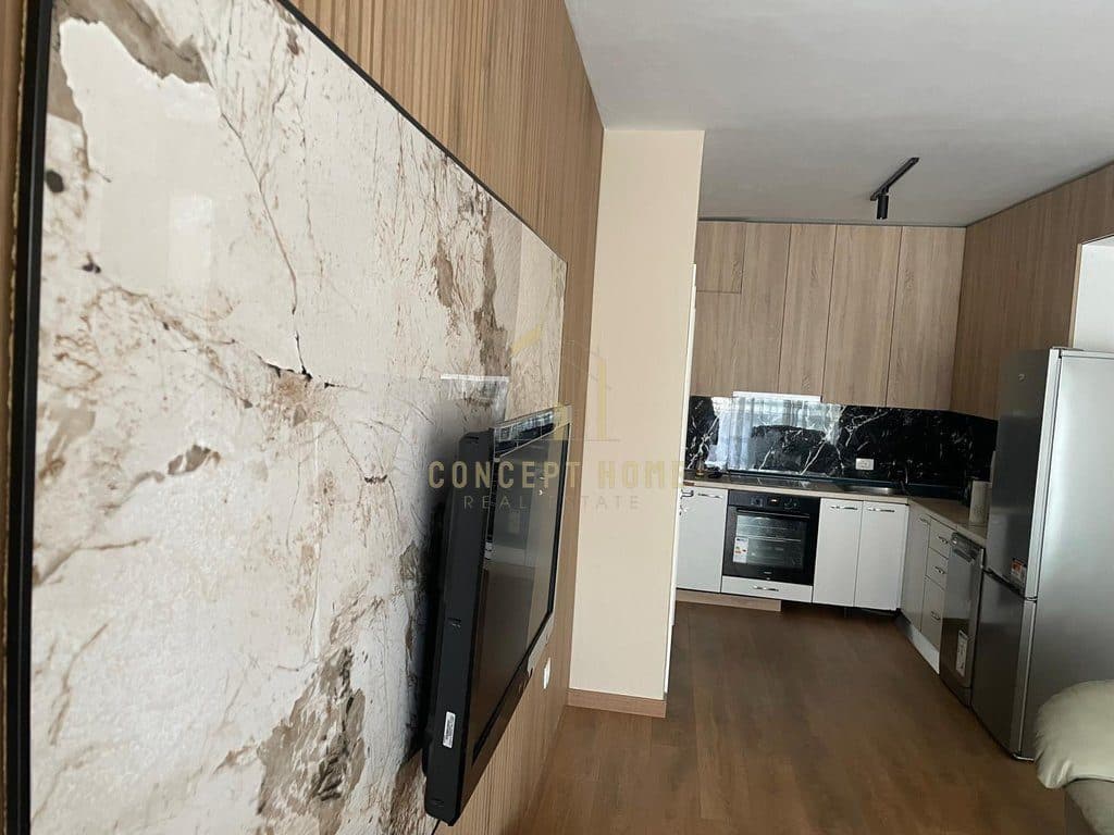 Jepet me qera apartament 1+1+ garazh tek Liqeni i Thate 3