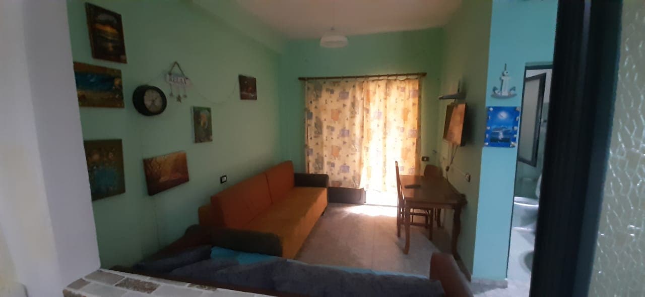 Shitet apartament 1+1 Ne Durres 4