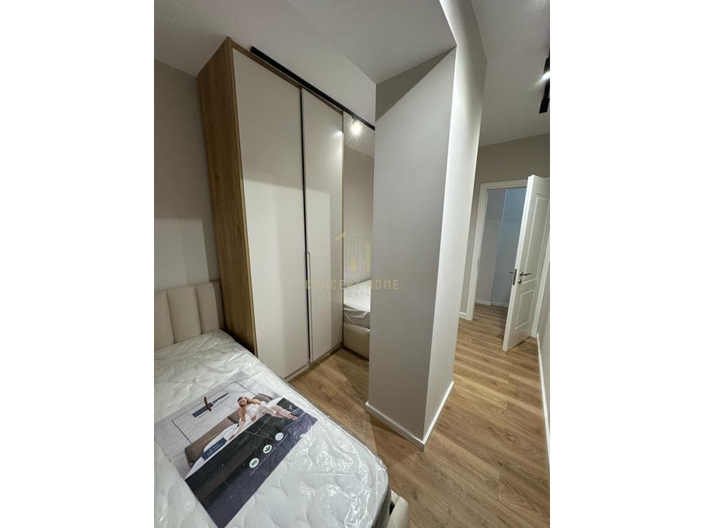 Apartament 2+1 Me Qira tek Rruga e Kavajes, përballë " Kompleksit Delijorgji" Tiranë - 900€ | 95 m² 4