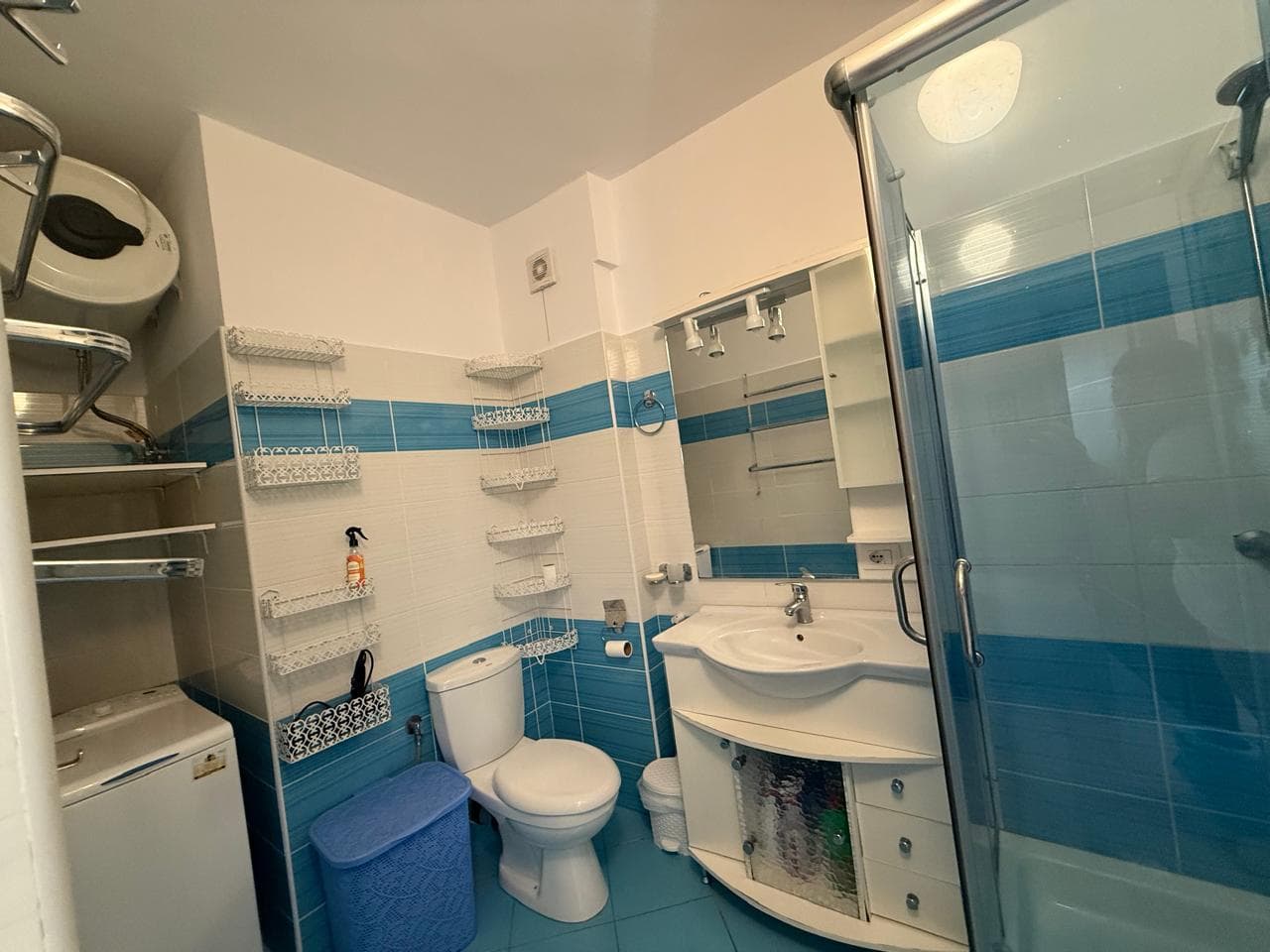 Shitet apartament 2+1 ne Sarand/180.000€ 3