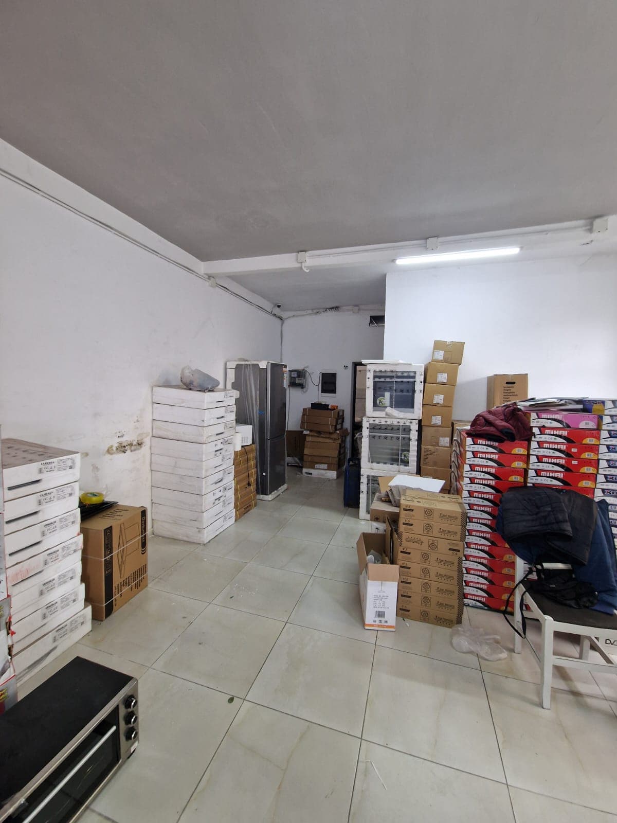 Dyqan me qera në Ali Demi,Trregu Elektrik Tirana - 500€ | 140 m² 1