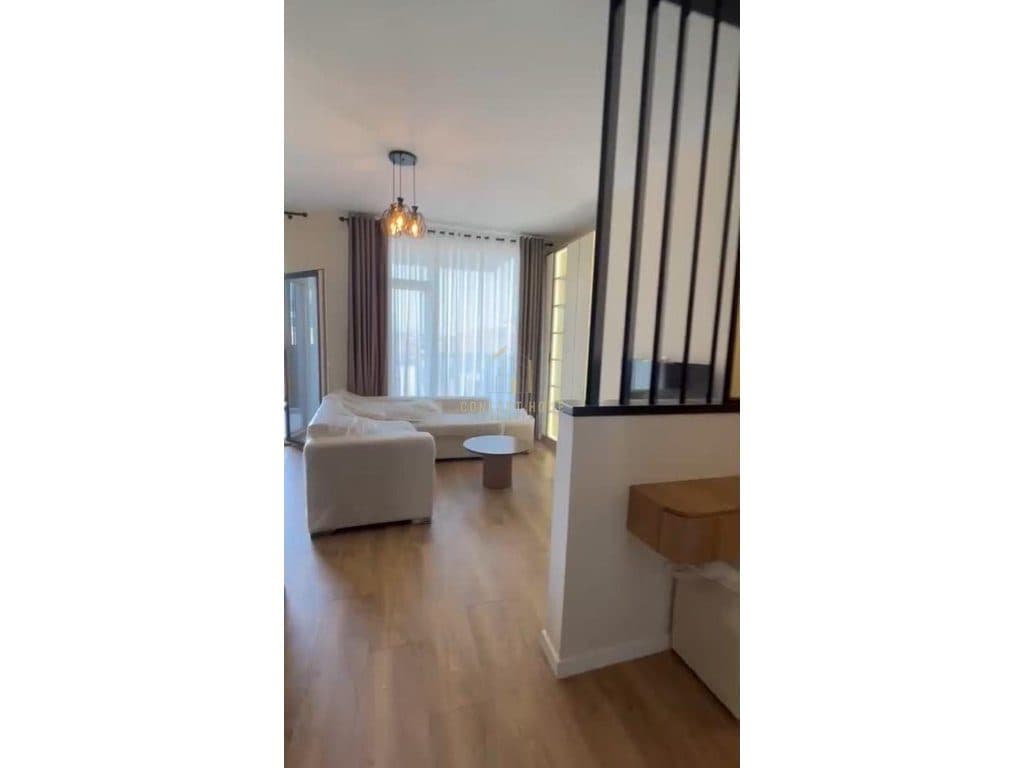 Jepet me qera apartament 2+1 tek Bulevardi i Ri 2