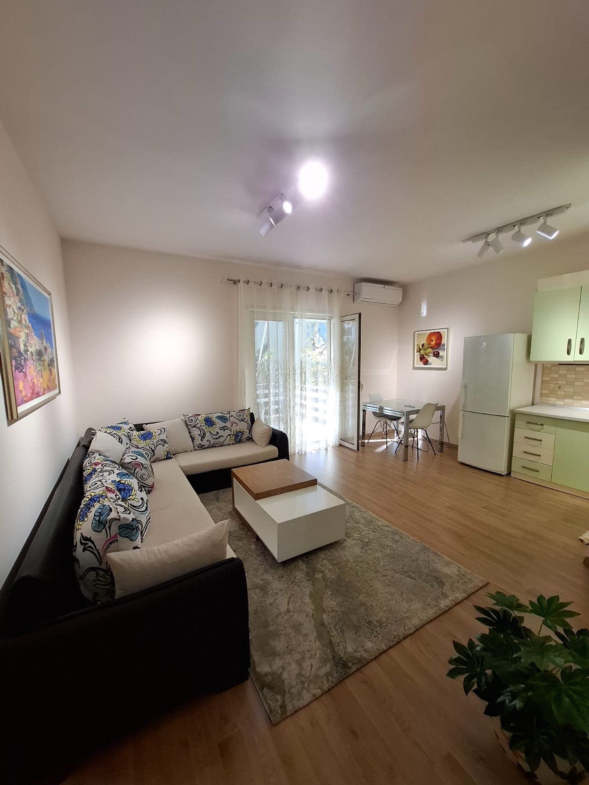 Apartament 2+1+2 me qera Kopshti Zoologjik