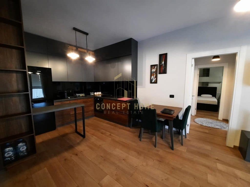 Jepet me qera apartamen 2+1+2+P tek 21 Dhjetori 3