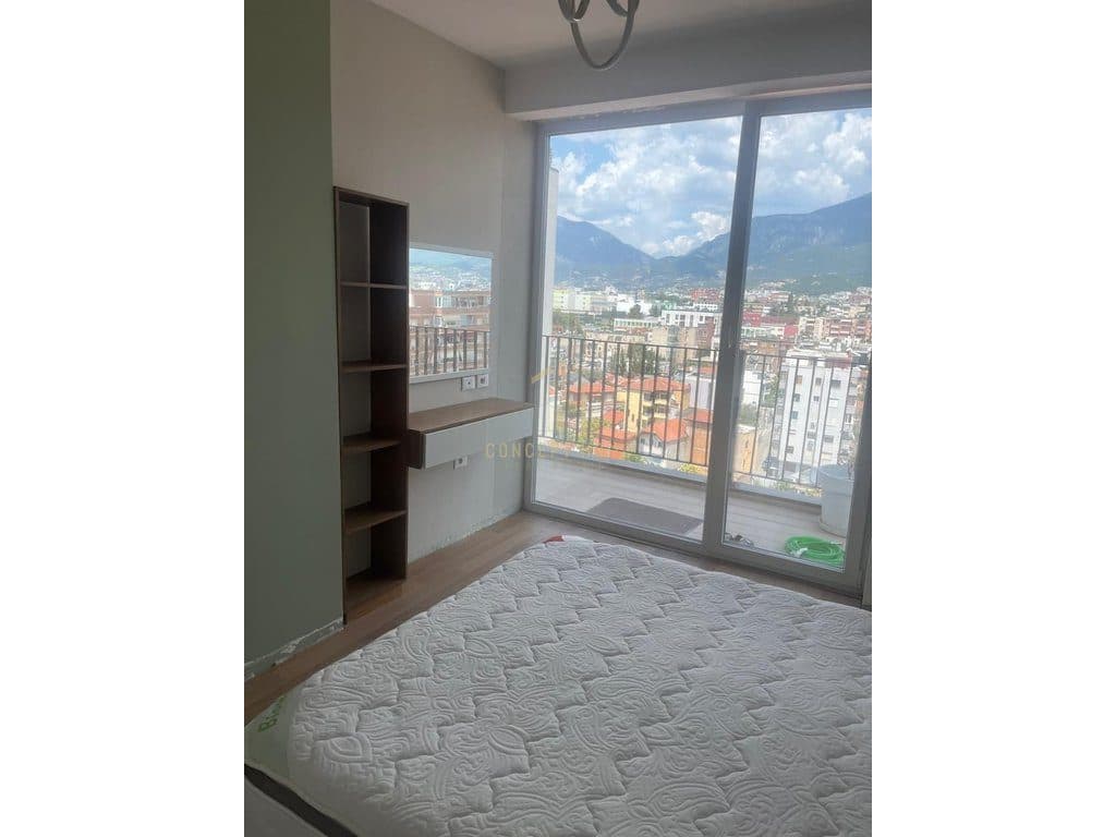 Jepet me qera apartament 2+1+2 tek 2