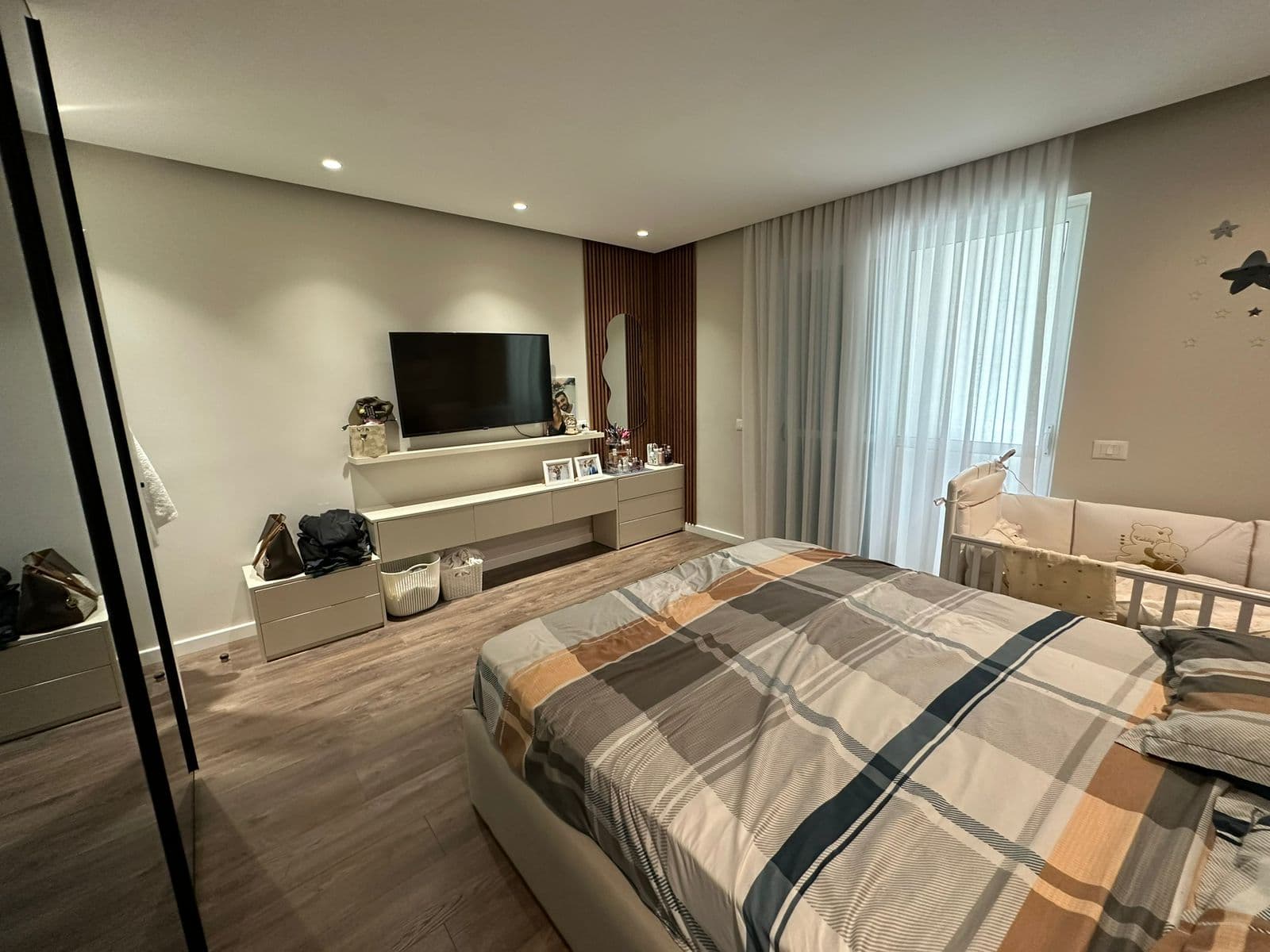 Shitet apartament 2+1+2 prane Kodres se Diellit- 185.000 euro 4