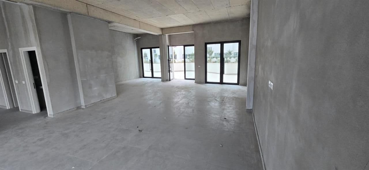 Jepet ambient biznesi me qera ne Astir (River Residence) 3