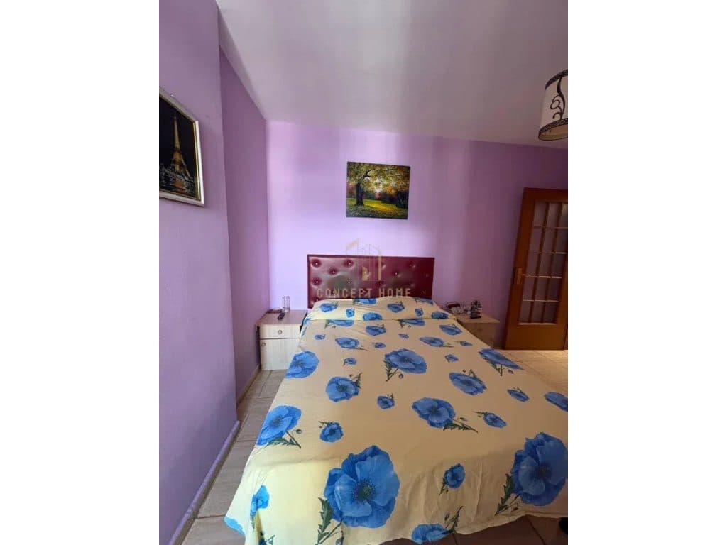 Jepet me qera apartament 1+1 ne 4
