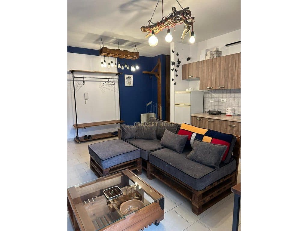 Jepet me qera Apartament 1+1 tek Kopshti Botanik 2