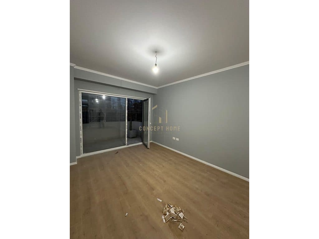 Shitet apartament 1+1 ne Kamez 4