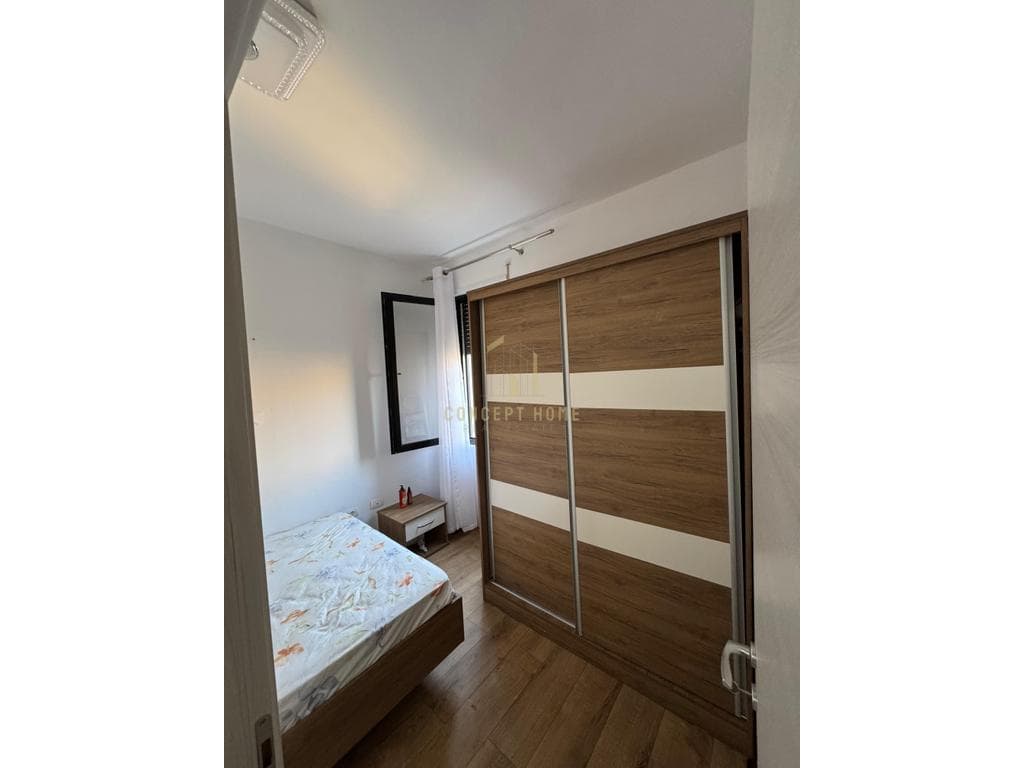 Shitet apartament 2+1 ne Don Bosko 4