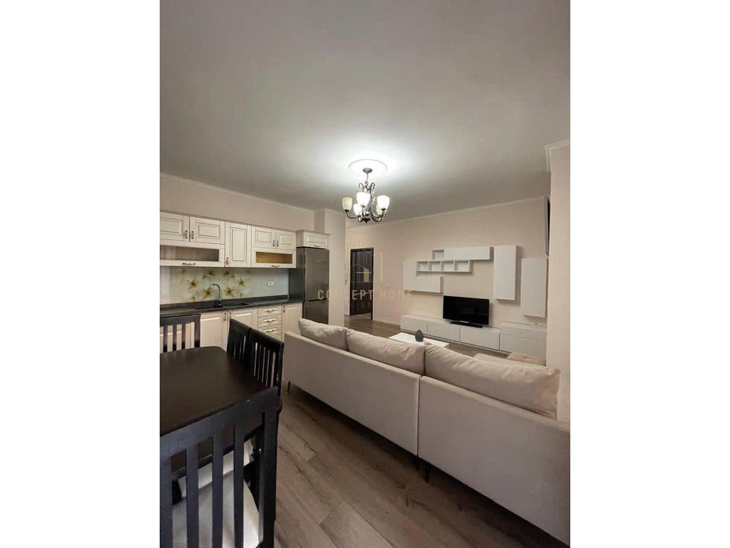 Jepet me qera apartament 2+1 ne Fresk 4