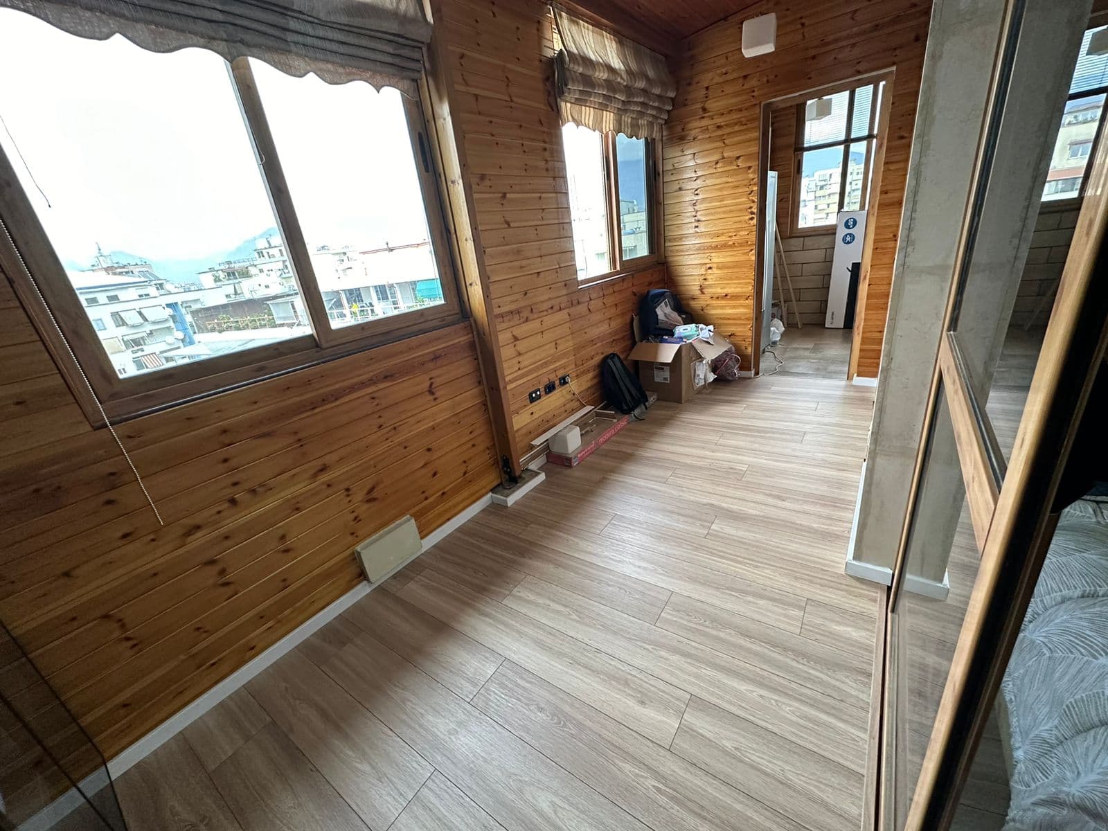 Shitet apartament 2+1+2 ne Myslym shyr
