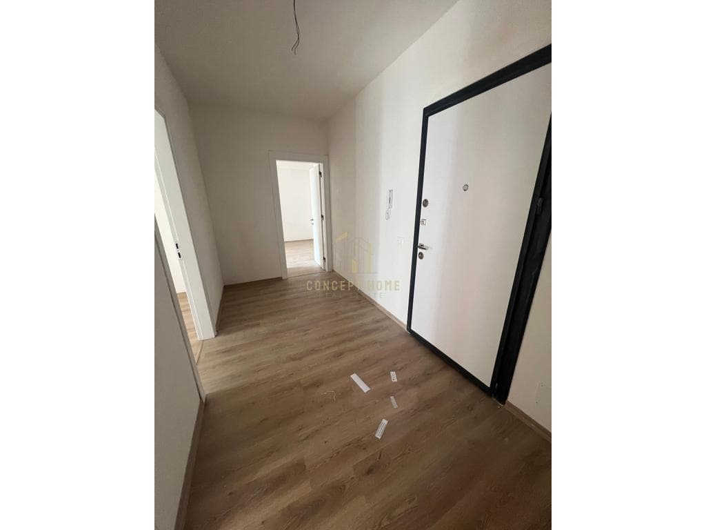 Jepet me qera ambient per zyre tek Bulevardi i Ri 3