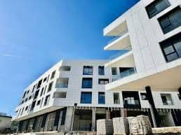 Dyqan To Rent në Liqeni i Thate, Tirana - 2800€ | 138 m² 1