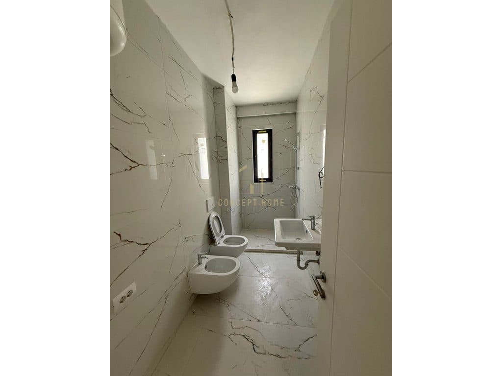 Shitet apartament 1+1 ne Porcelan 2