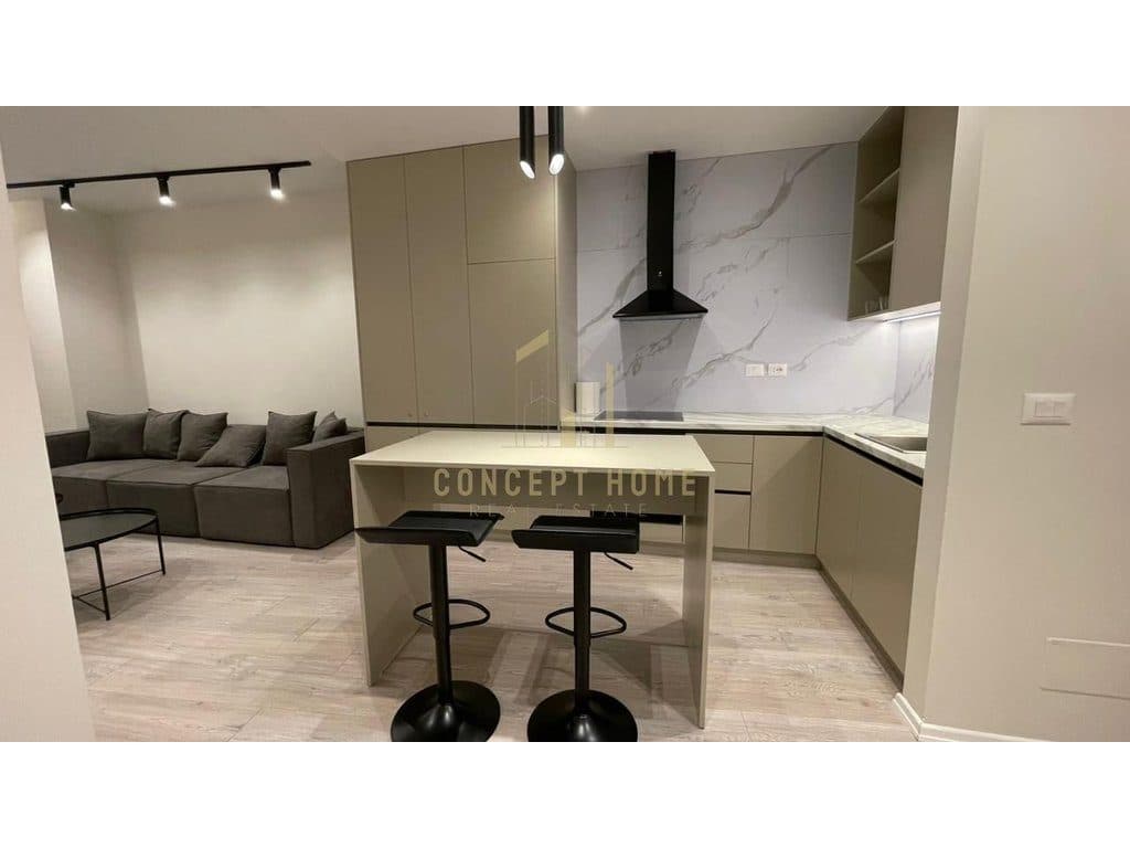 Jepet me qera apartament 1+1 tek Lake View 4
