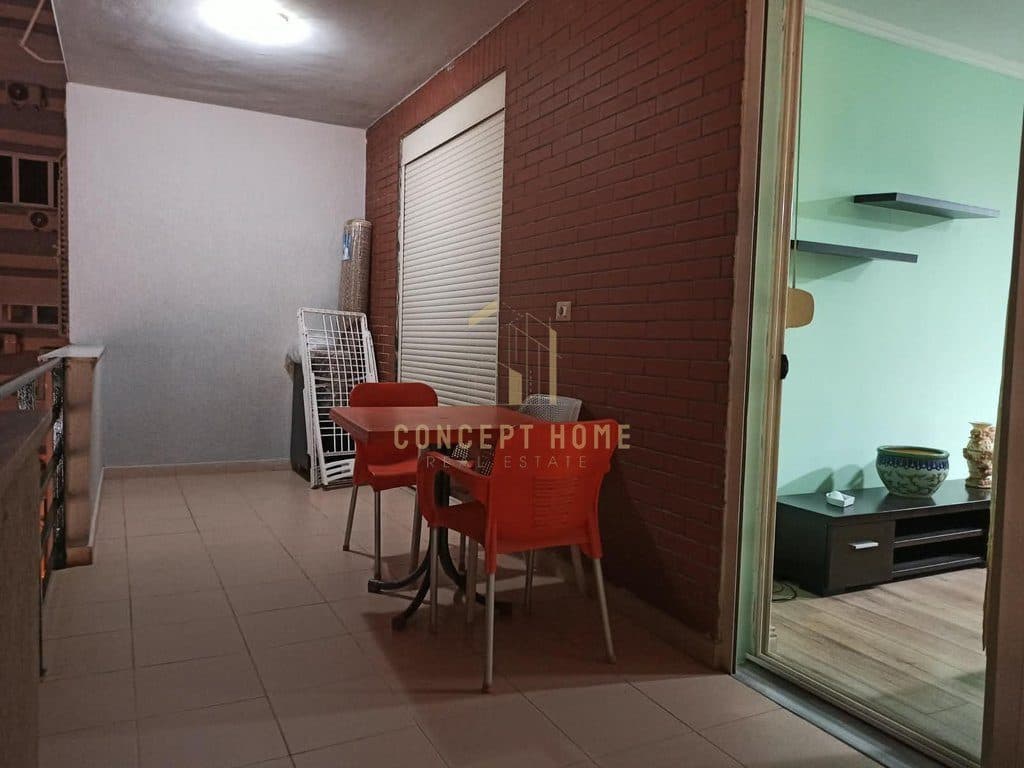 Jepet me qera apartament 1+1 tek Liqeni i Thate 2