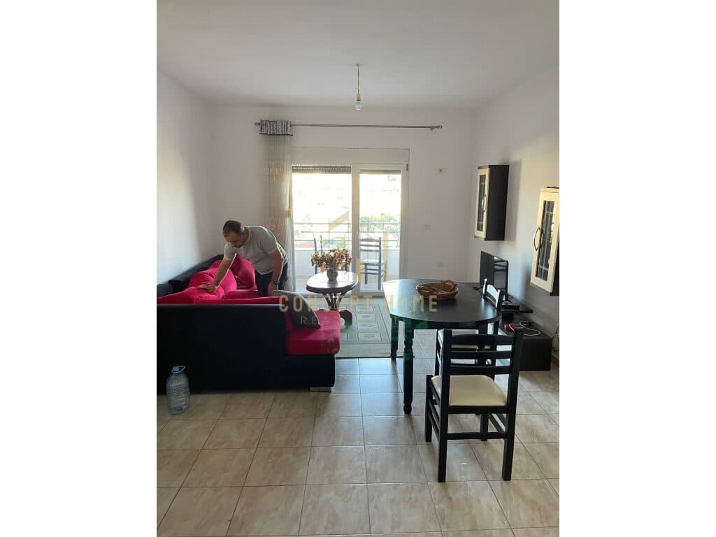 Shitet Apartament 1+1 ne Yzberisht