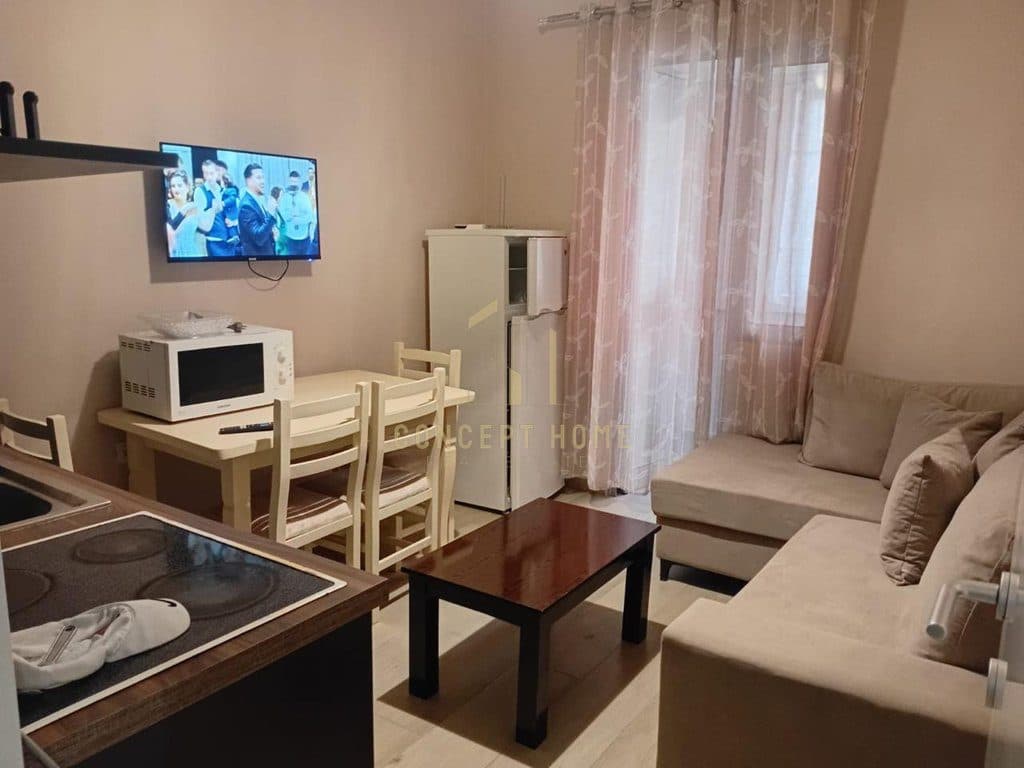Apartament 1+1 Me Qira në Ish Blloku/Qendër, Tiranë - 500€ | 45 m²