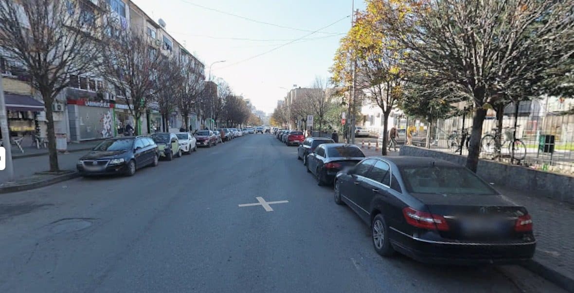 Shitet dyqan tek QSUT