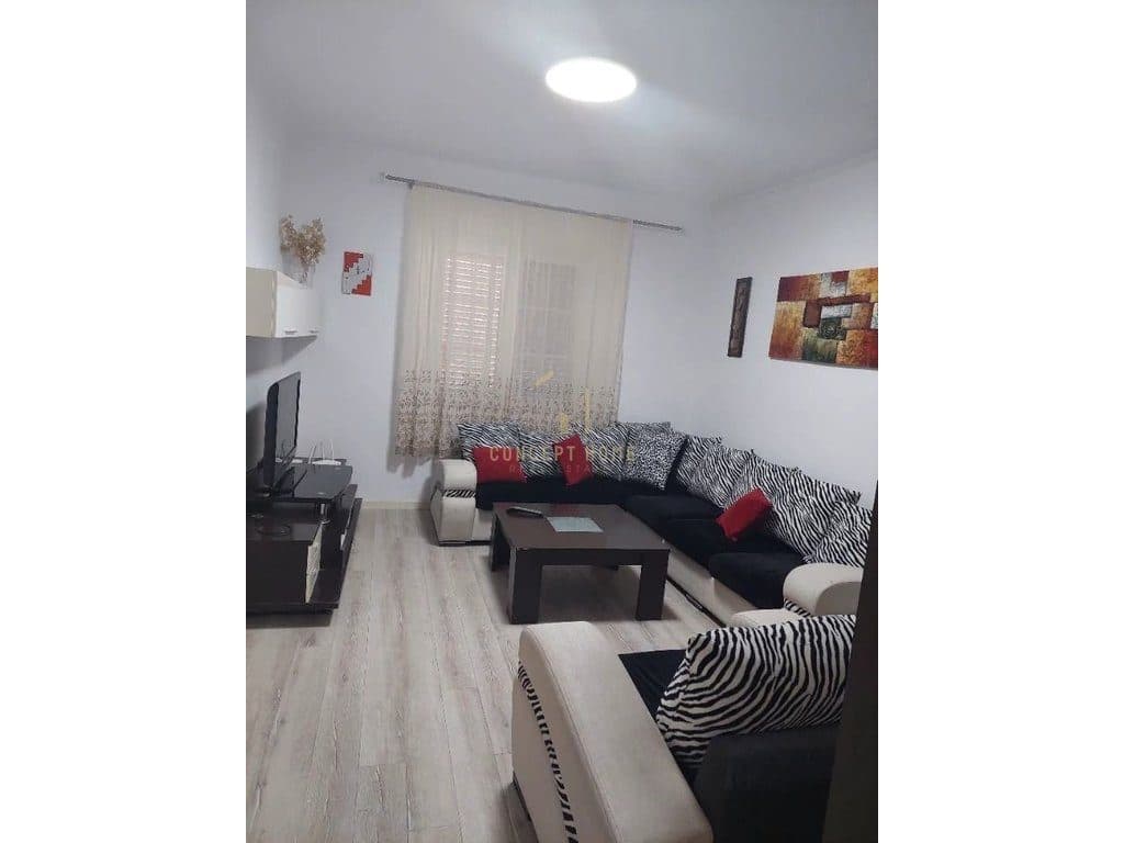 Jepet me qera Apartament 2+1 ne Ali Dem