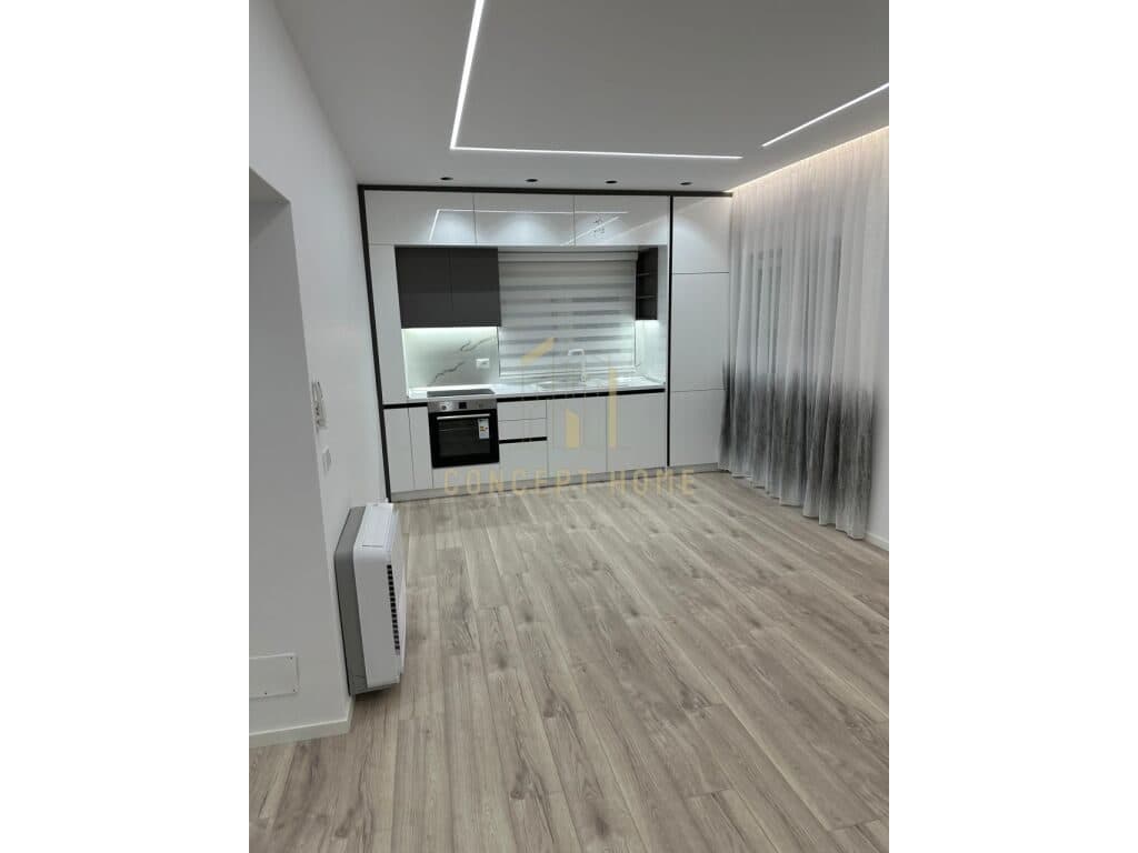 Jepet me qera apartment 2+1 ne Bllok- 800€/muaji 2