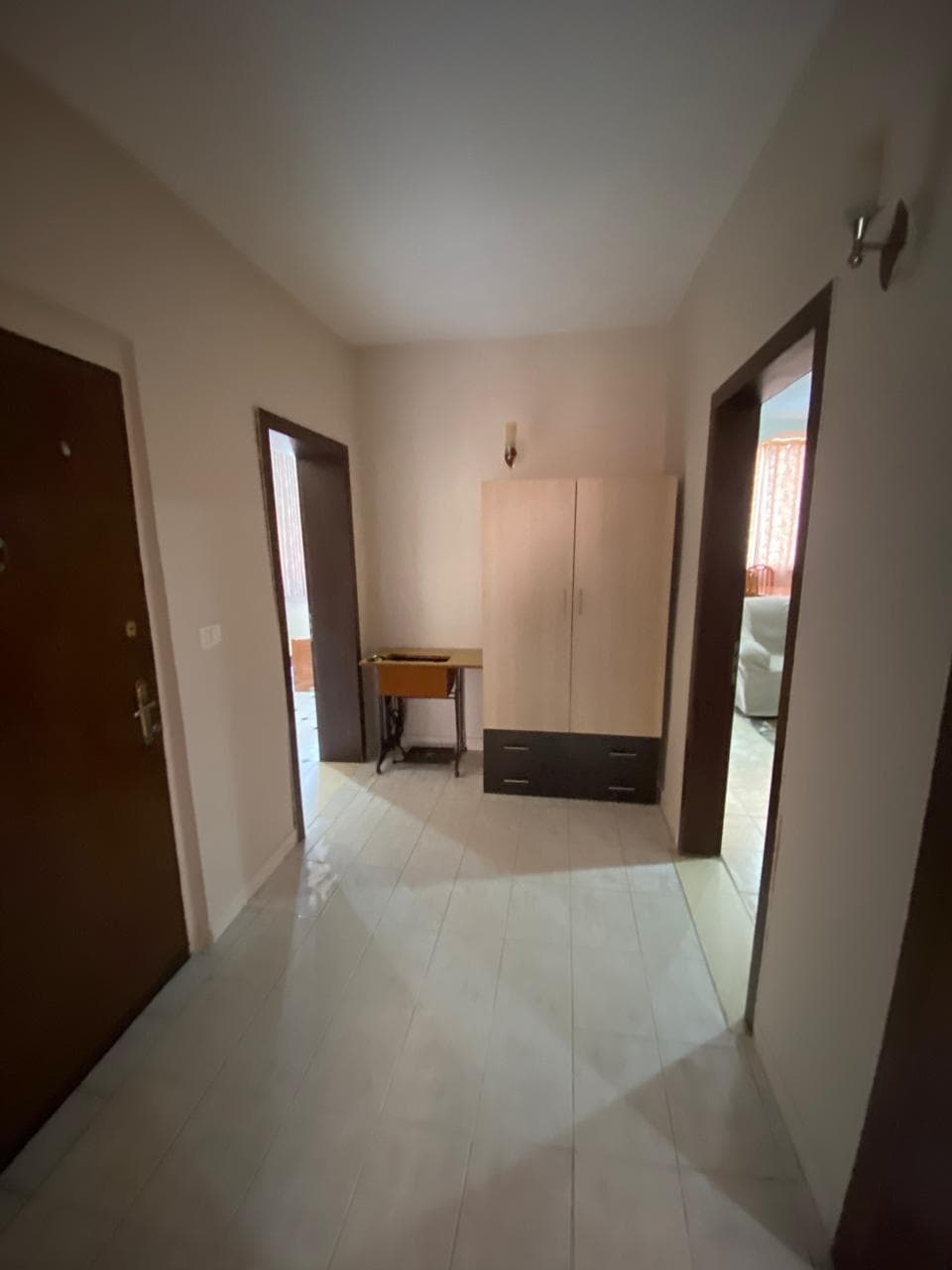 Jepet me qera apartament 2+1 tek Rr.Elbasanit